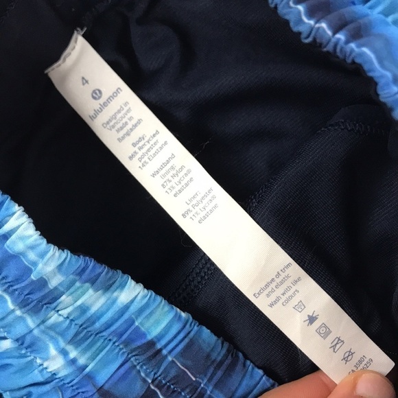 Lululemon Tracker Short V *4" Tidal Multi - Picture 2 of 7